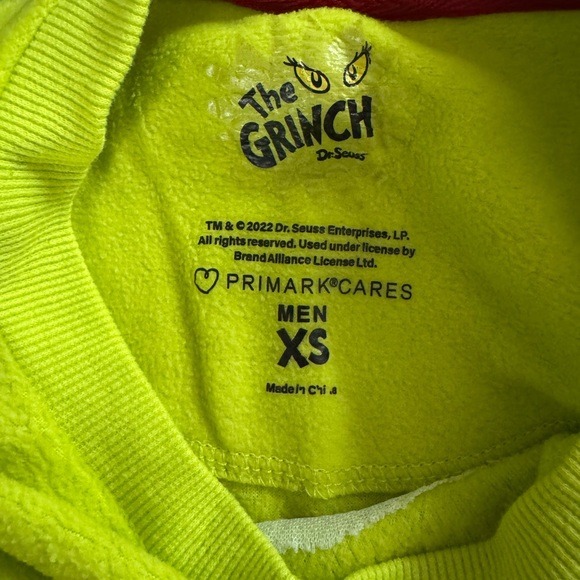 XS Grinch Fleece Pullover pajama set says men’s but I used it as women’s - Picture 3 of 3